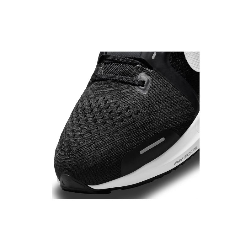 Nike Air Zoom Vomero 16 M Running fekete cipő