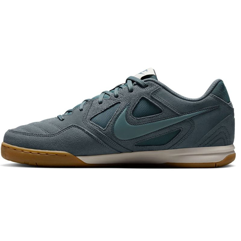 Nike Gato IN HQ6020-004 40 1/2 teremcipő