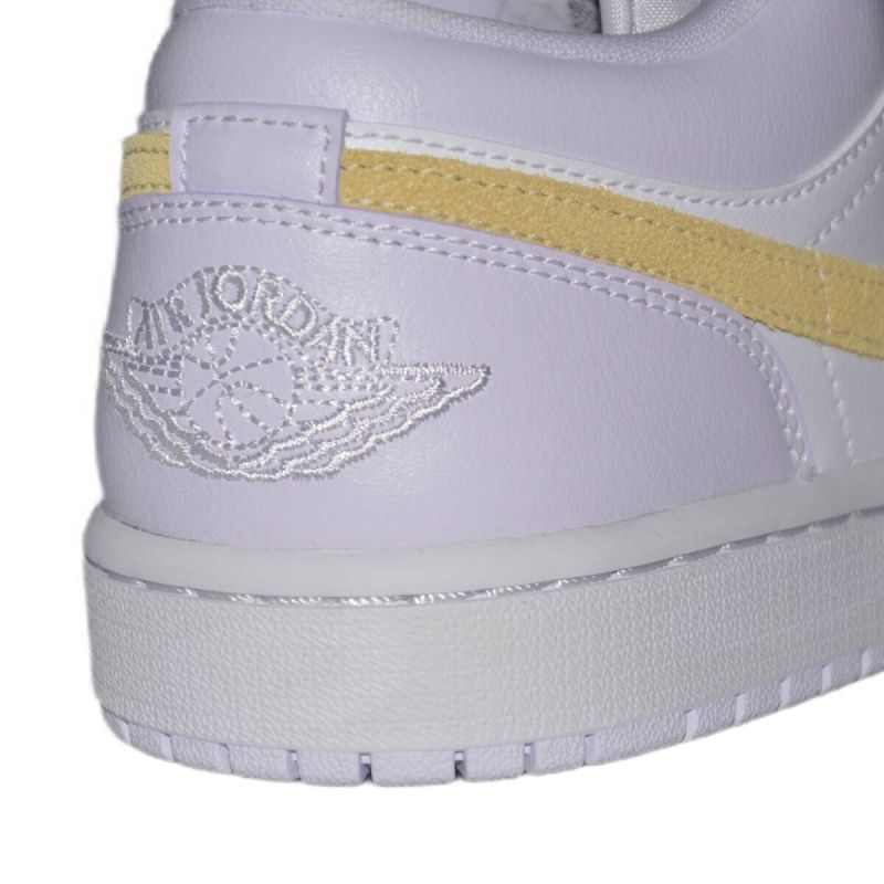 Air Jordan 1 Low Wmns 'Barely Grape' women's - DC0774-501 kosárlabdacipő