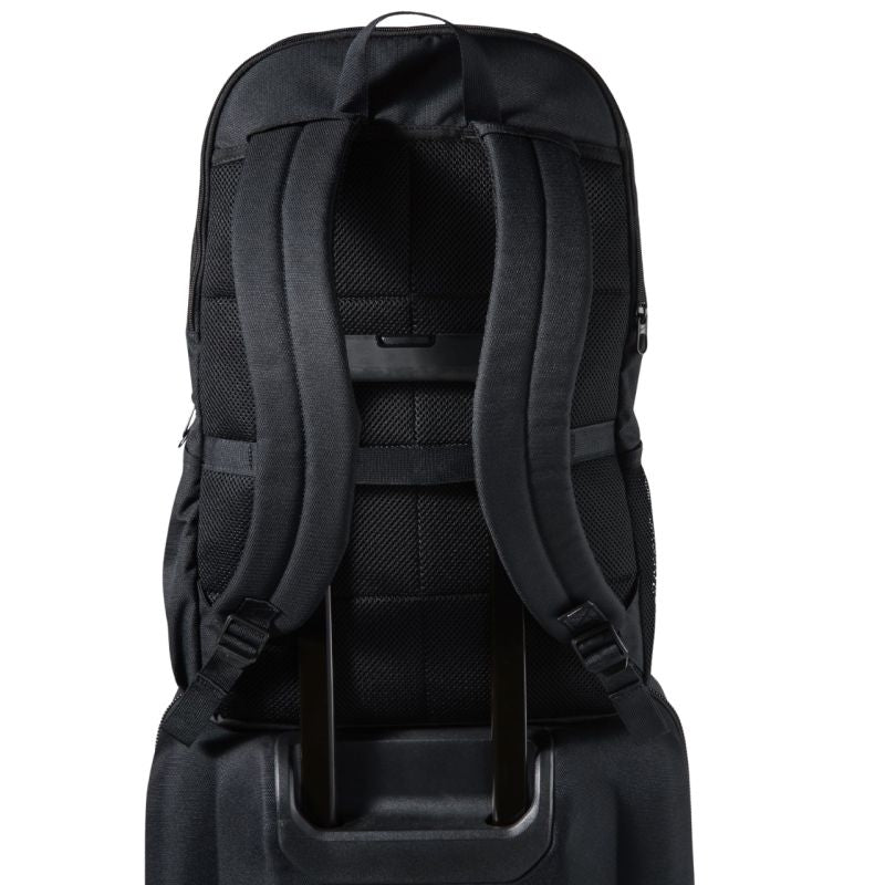 Nike Academy Team L Backpack – a sports backpack with a ball and laptop compartment elektronika