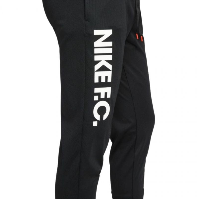 Nike NK Dri-Fit FC Liber M DC9016 010 pants Nadrág