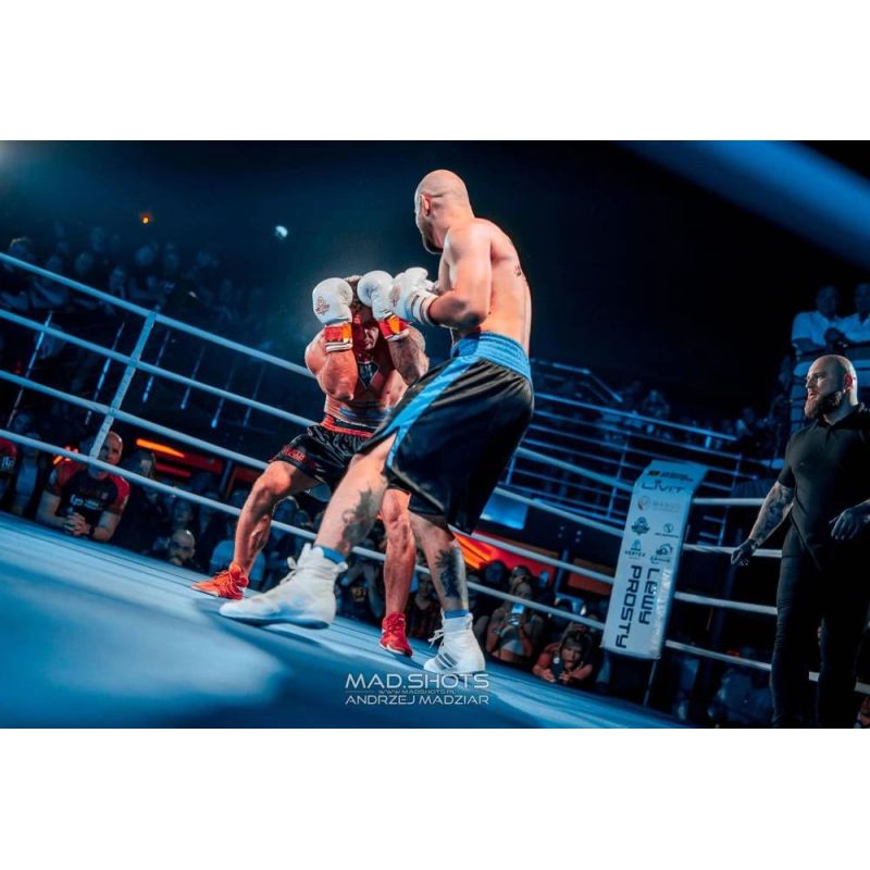 DBX Bushido 10oz Boxing Gloves - Spirit - Valor Series kesztyű