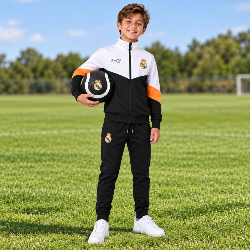 Real Madrid Official Licensed fekete focilabda RM7BG90