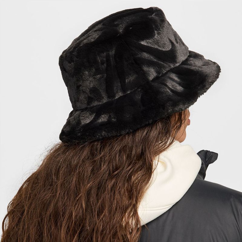 Nike APEX Insulated Hat HF7194-010 Kiegészítő