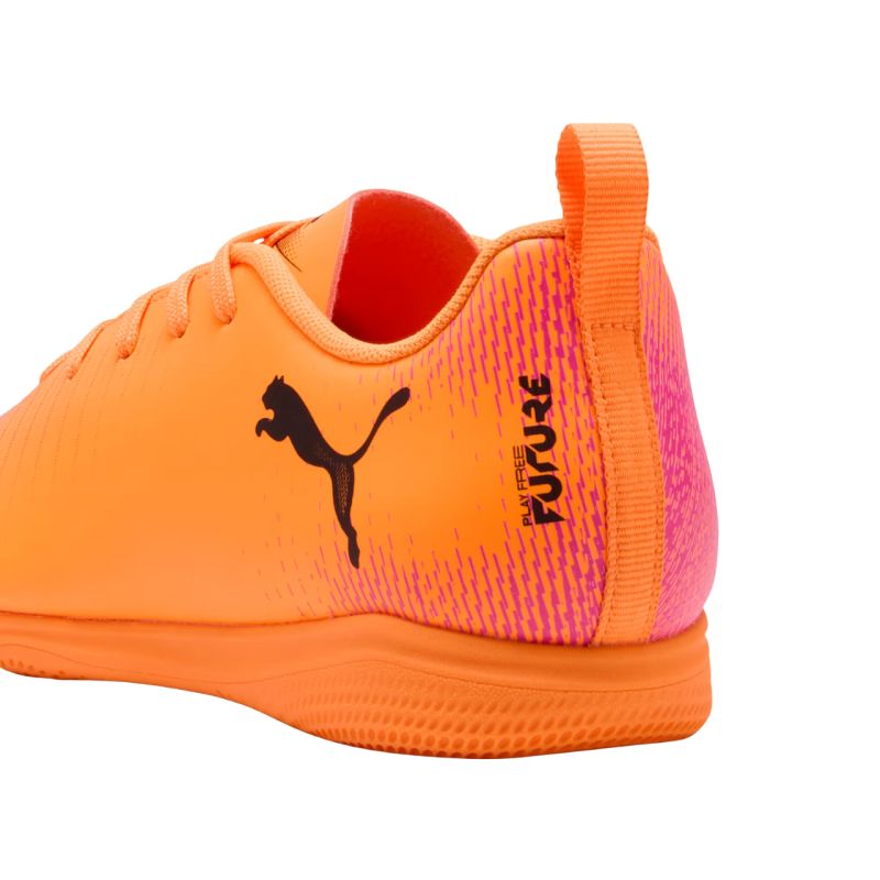 Puma Future 8 Play IT Jr 108627 03 football boots Cipő