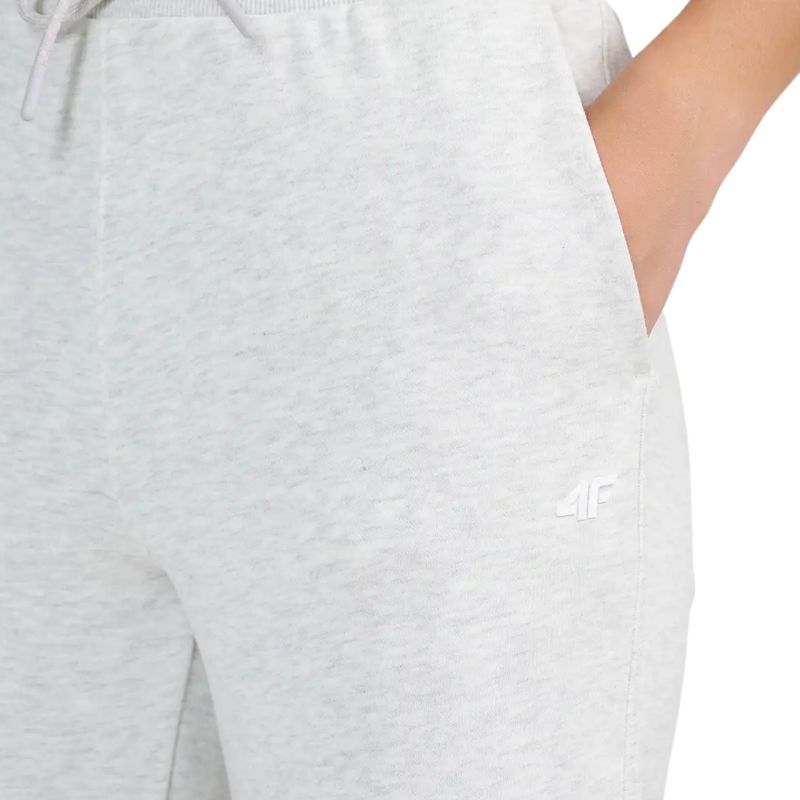 Women's trousers 4F CAS F1659 cool light melange 4FWMM00TTROF1659 27M szürke nadrág