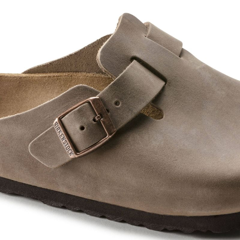 Birkenstock Boston Tabacco Brown Oiled Leather Narrow Flip-Flops for Women/Men (0960813) Egyéb