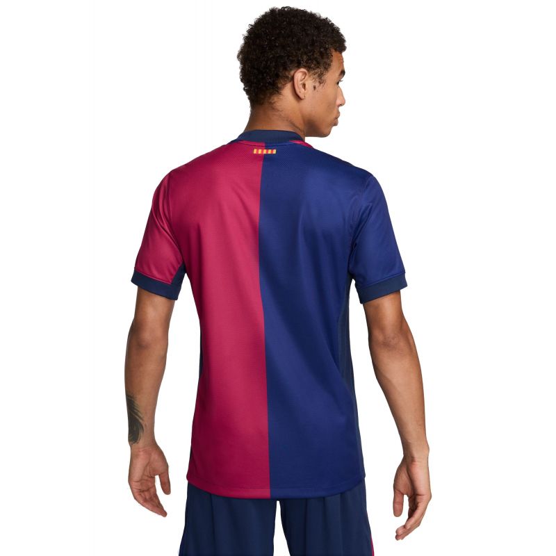 Nike FC Barcelona Stadium Home Shirt M FN8797-455 Póló