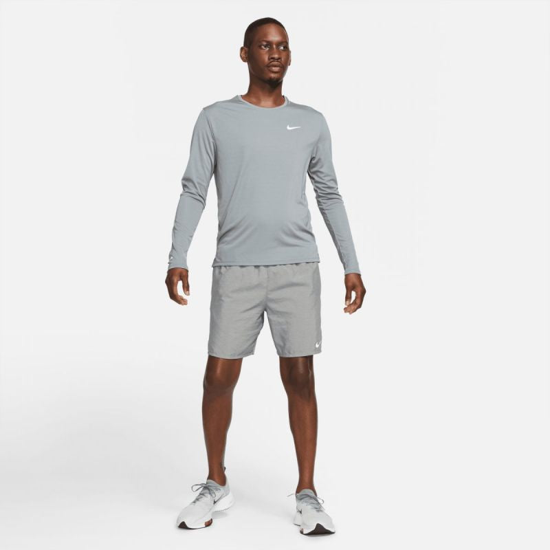 Nike Dri-FIT Miler M DD4576-084 T-shirt Póló