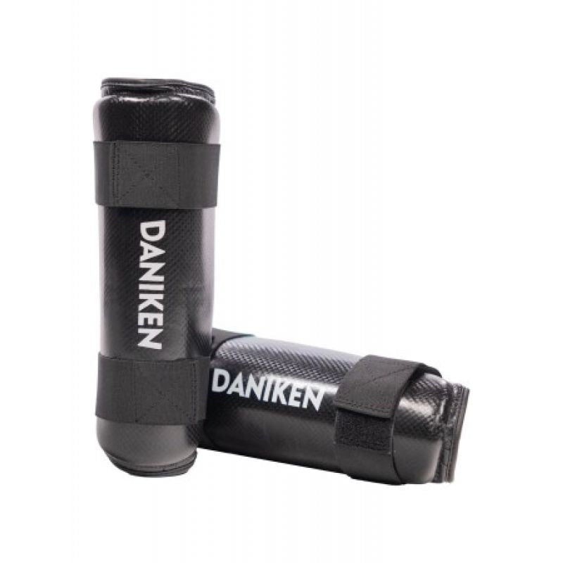 Inny Daniken CLASSIC Shin Guards Védőfelszerelés fekete
