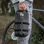 Rockbros AS-156 7l Fork Waterproof Pannier - Black fekete táska