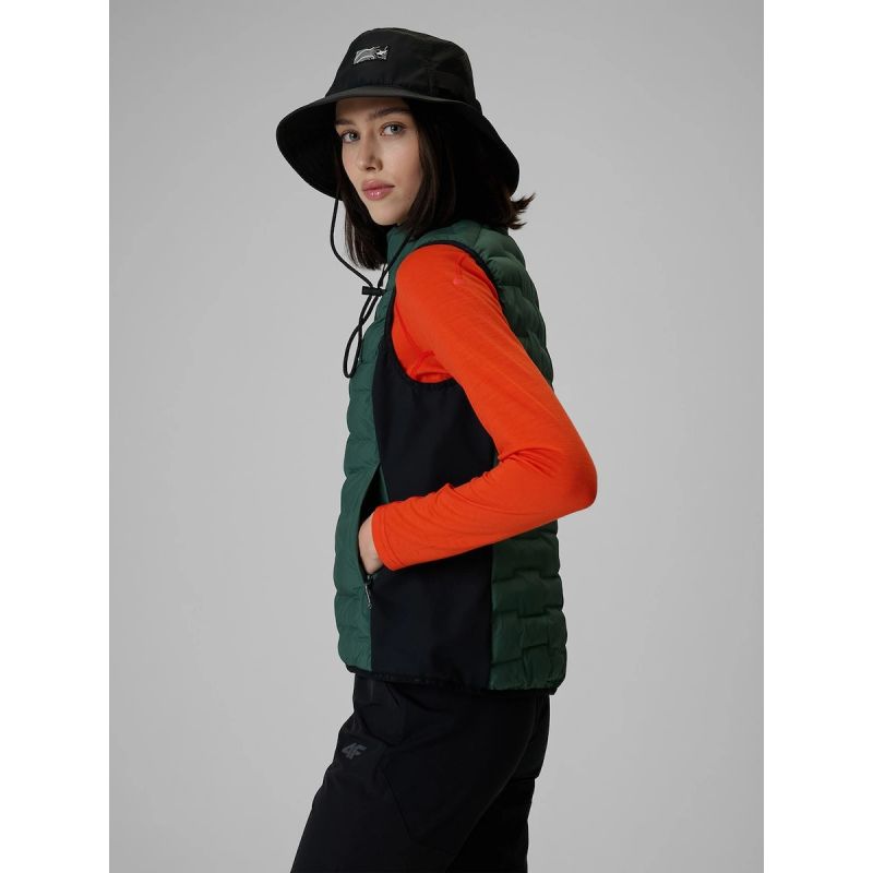4F PRO trekking vest with Primaloft Silver filling for women 4F 4FWSS26TVJAF348-43S szürke vests