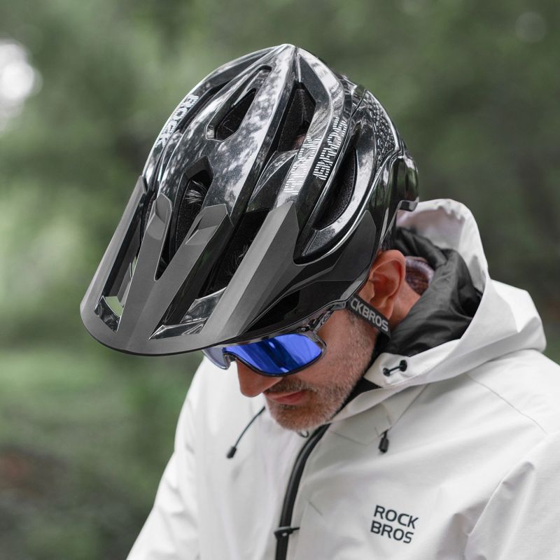 Rockbros LK-99 Mountain Bike Helmet with Adjustable Visor and Magnetic Closure 58-62 cm - Black czarny lights