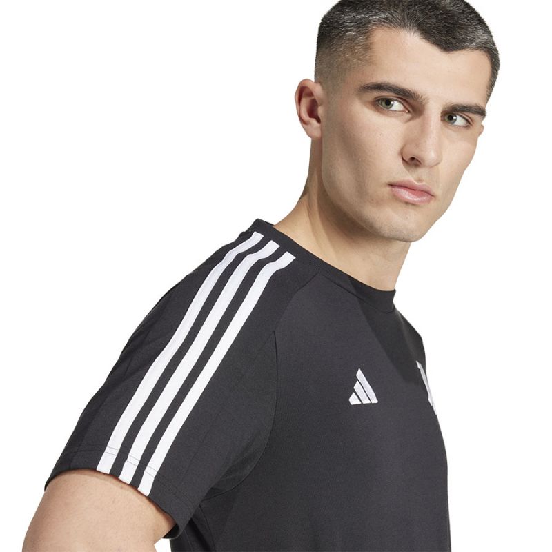 Adidas Juventus DNA Tee M IY4120 Póló