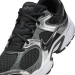 Nike Men's V5 RNR cipő