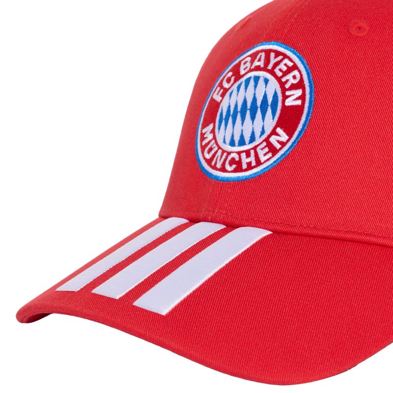 Adidas Bayern Munich red baseball cap młodzieżowa baseball sapka