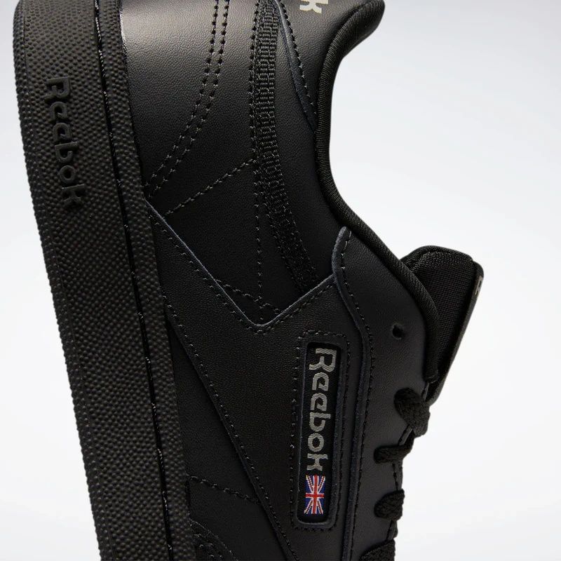 Reebok CLUB C /CHARCOAL-INT sneakers ( ) fekete cipő