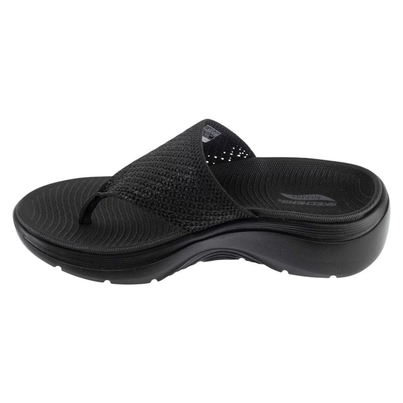 Skechers Go Walk Arch Fit 2.0 Sandal - Carrie Black fekete utcai cipő 140861-BBK