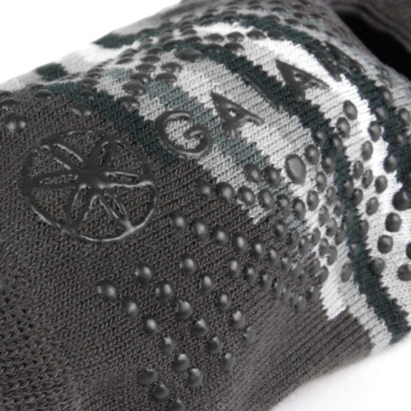 Gaiam 63497 Anti-slip Socks Zokni