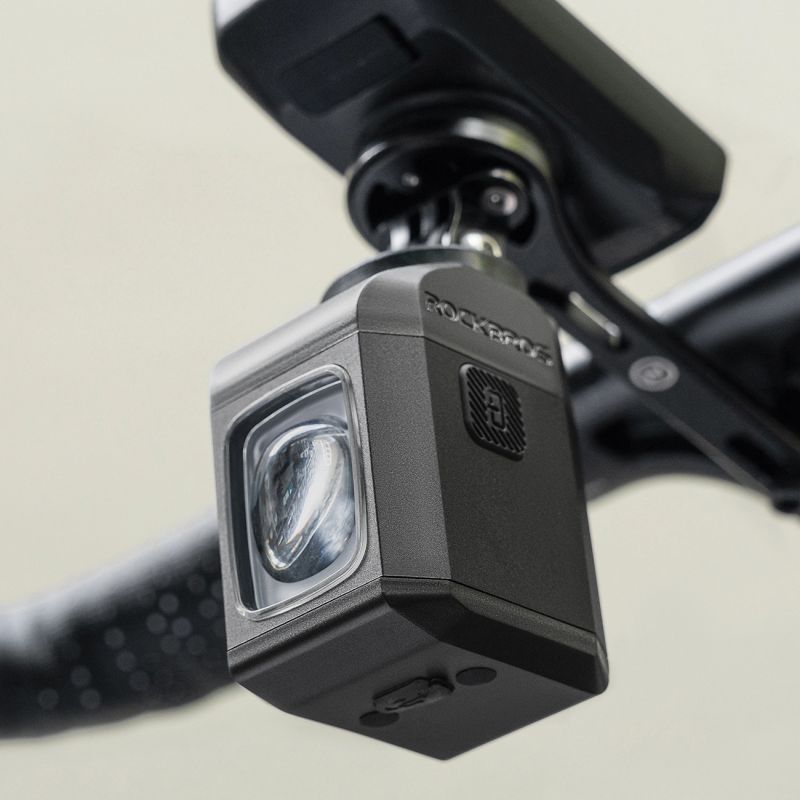 Rockbros M8 front bike light with remote control 10m rechargeable 4000 mAh - black