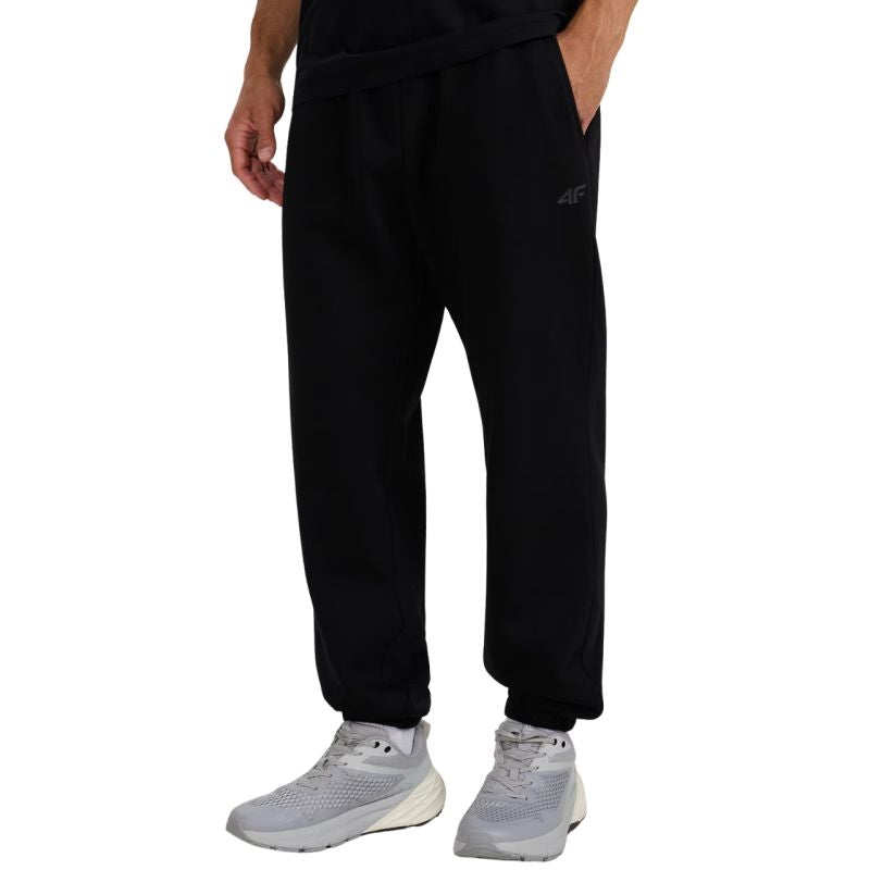 4f Men's trousers CAS M1140 deep black 4FWMM00TTROM1140 20S Ruházat