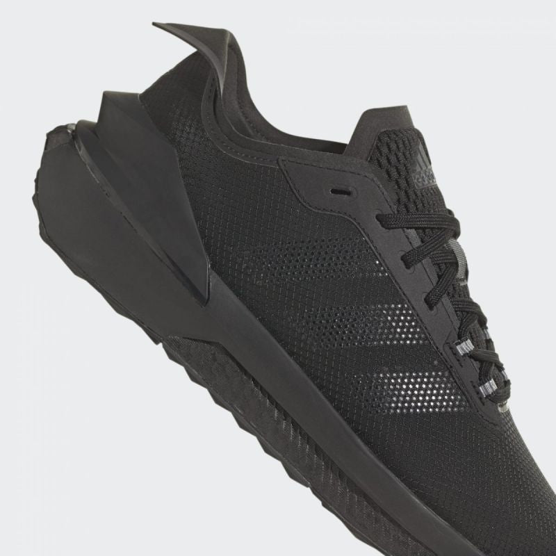 Adidas Avryn Shoes M HP5982 shoes Cipő
