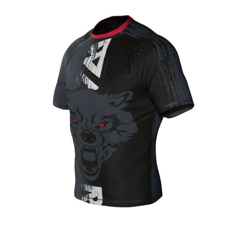 DBX Bushido The "Wolf" compression rashguard is made of DBX MORE DRY material. póló