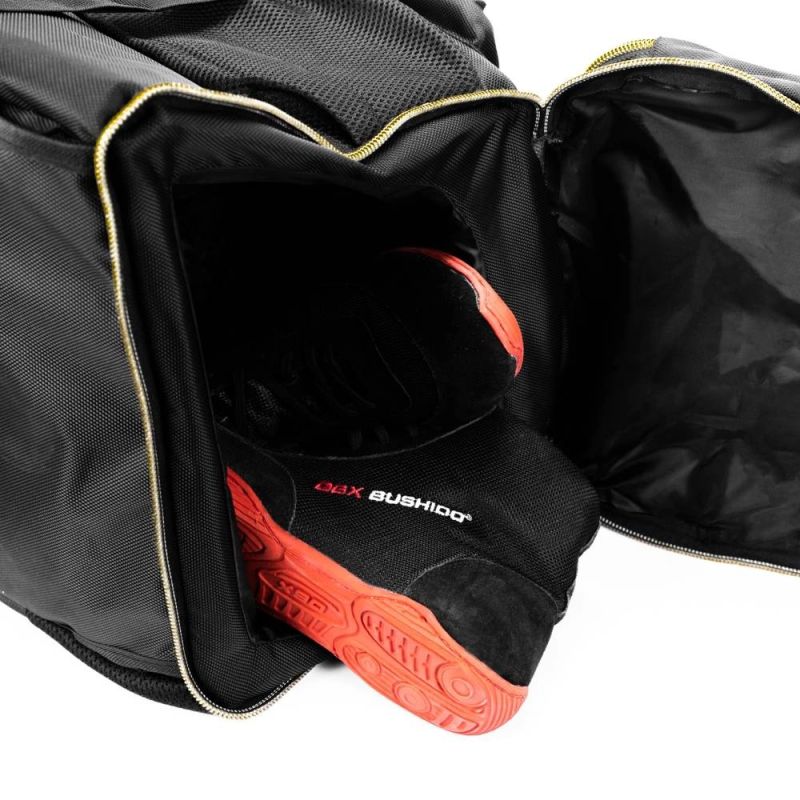 DBX Bushido Large 3-in-1 sports "Undefeated" táska