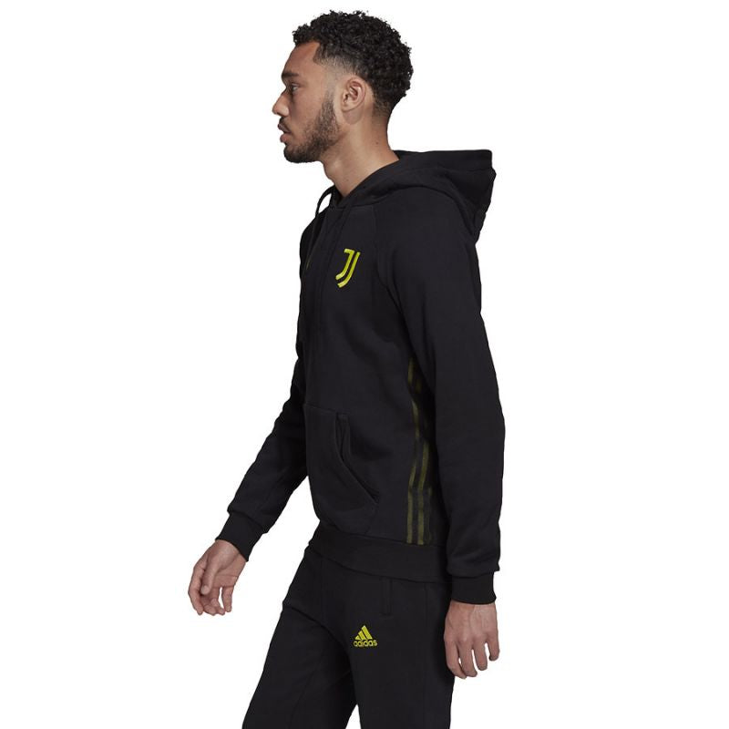 Adidas Juventus Travel Hoodie M GR2911 Kapucnis pulóver