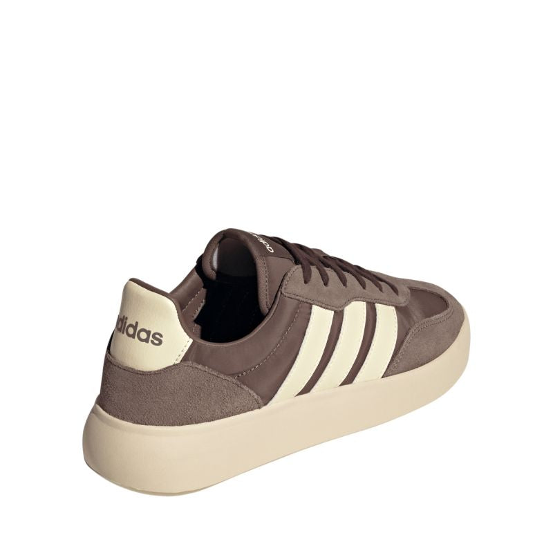 Adidas Barreda Decode men's brown JR3519 barna utcai cipő