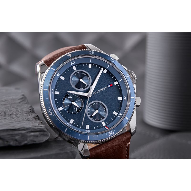 Tommy Hilfiger Parker Men's Watch 1791837 + BOX pulóver