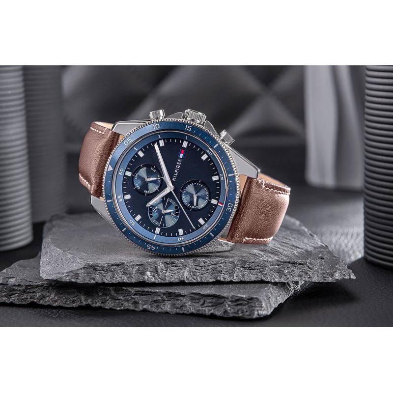 Tommy Hilfiger Parker Men's Watch 1791837 + BOX pulóver