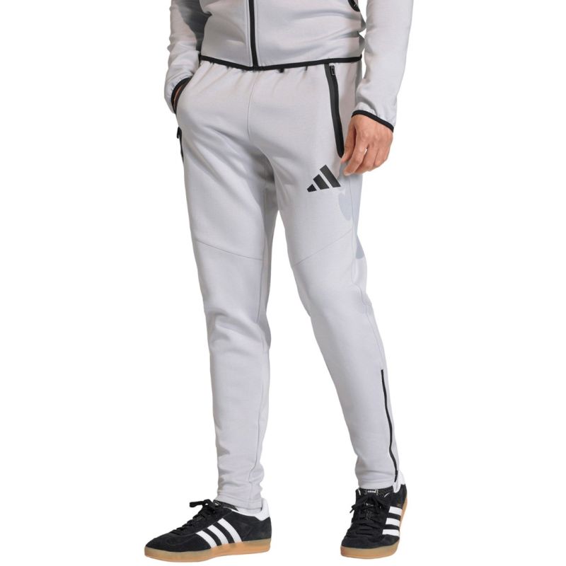 Adidas Tiro 26 Travel Sweat Men's Light 2XL szürke nadrág 1561082XL