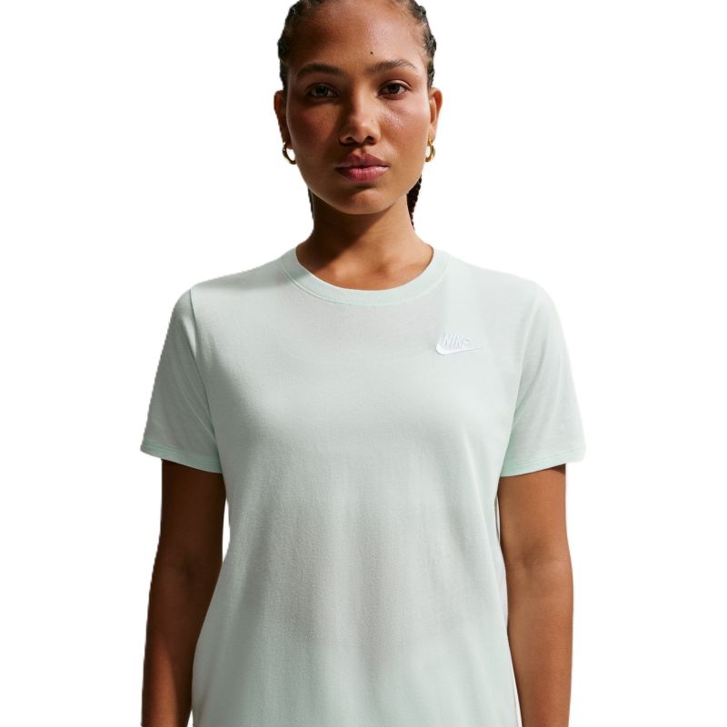 Nike Sportswear Club Essentials Women's T-Shirt DX7902-394 xs (158cm) póló