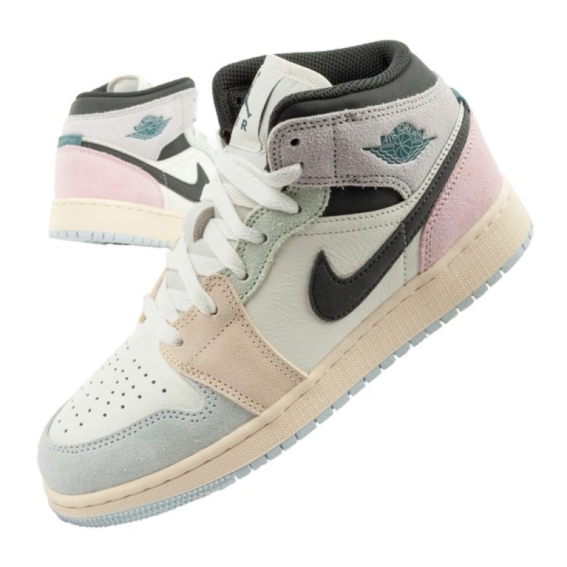 Nike Air Jordan 1 women's high-top sports shoes fashionable sneakers leggings