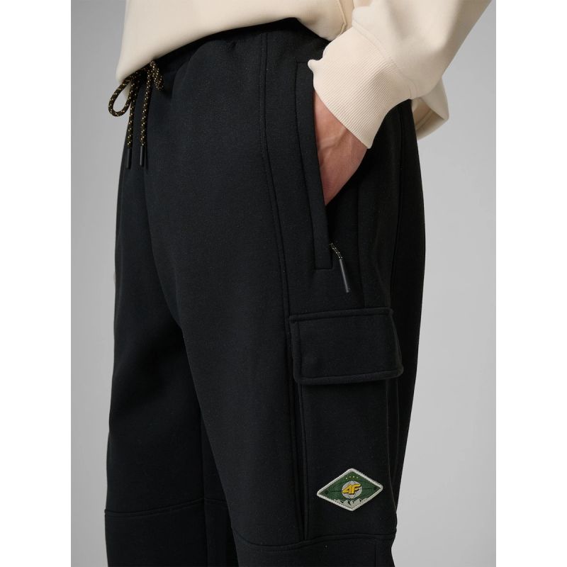 Men's cargo sweatpants 4F