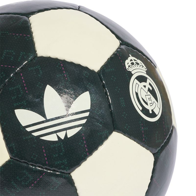 Adidas UCL Real Madrid labda