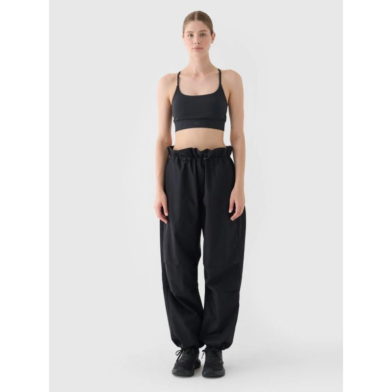 Women's casual oversize parachute 4F 4FRSS24TTROF1330-20S nadrág