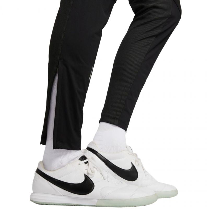 Nike Therma-Fit Strike Pant Kwpz Winter Warrior M DC9159 010 Ruházat