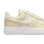 Nike Air Force 1 Low '07 ESS Women's Sneakers - DJ9945-700 utcai cipő