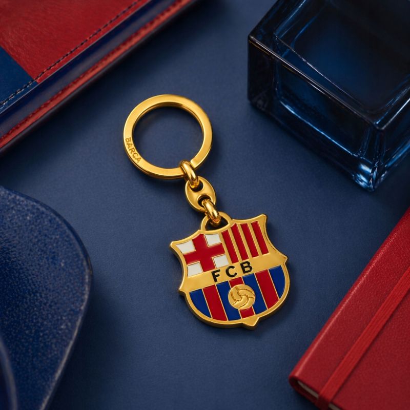 FC Barcelona original coat of arms keychain licensed złoty póló B6006