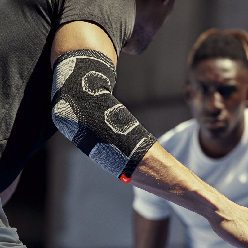 Adidas XL ADSU-12534BK elbow stabilizing band Kiegészítők