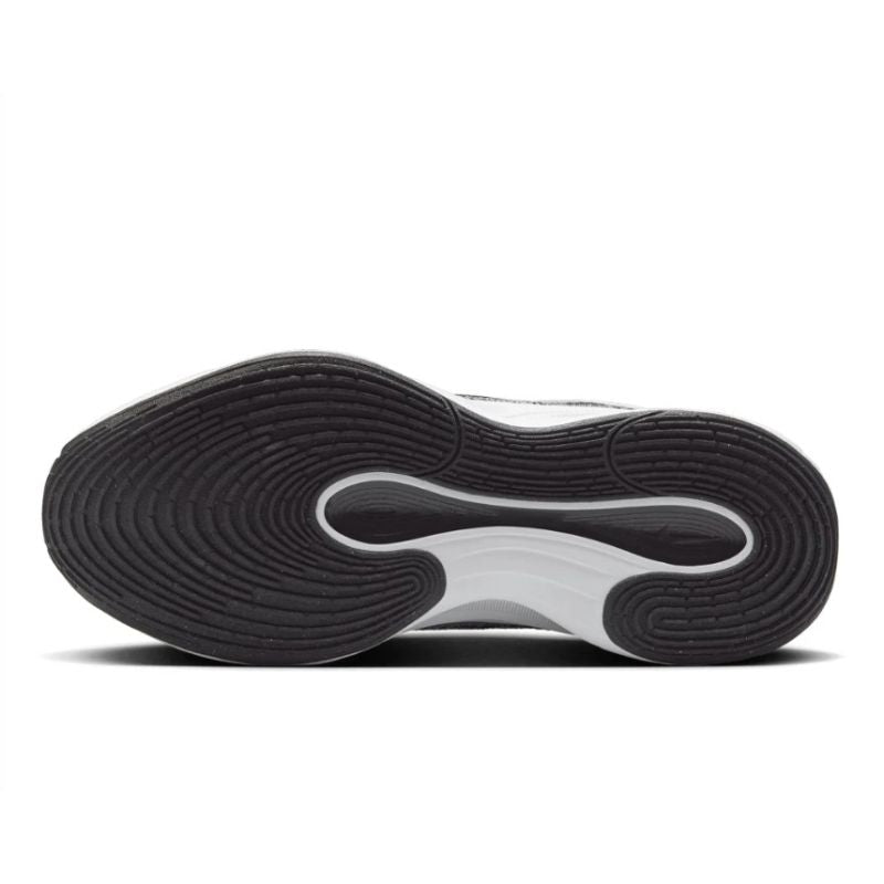 Nike Gt Hustle Academy shoes