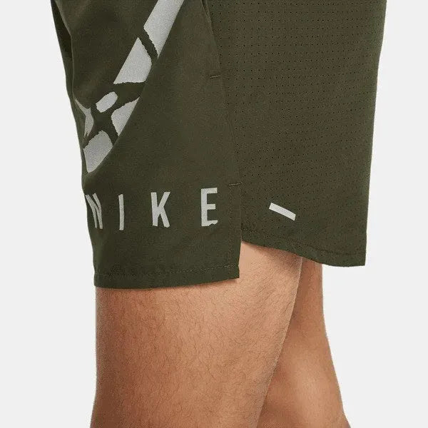 Nike Dri-FIT Challenger Run Divisio férfi rövidnadrág
