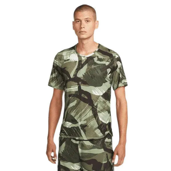 Nike Dri-FIT Miler-Men\'s Short-Sleeve Camo Running Top férfi póló