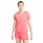 Nike_ NIKE DRI-FIT ONE WOMEN\"S STAND Póló - Sportmania.hu