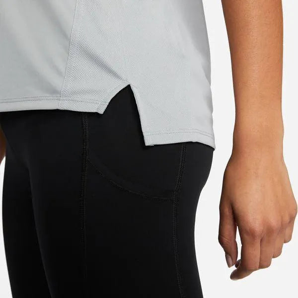 Nike_ Nike Dri-FIT Race-Womens Short-Sleeve Running Top Póló