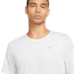 Nike_ Nike Dri-FIT Run Division Men\'s Sho Póló - Sportmania.hu