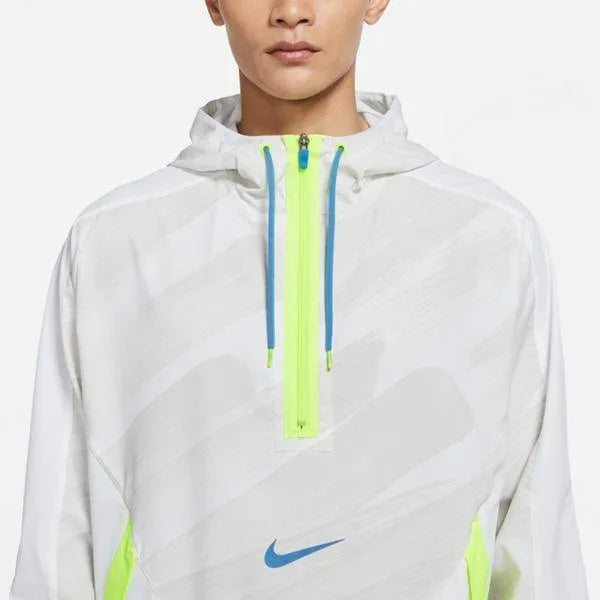 Nike_ Nike Dri-FIT Sport Clash Men\'s Woven 1/2-Zip Training Hoodie Pulóver