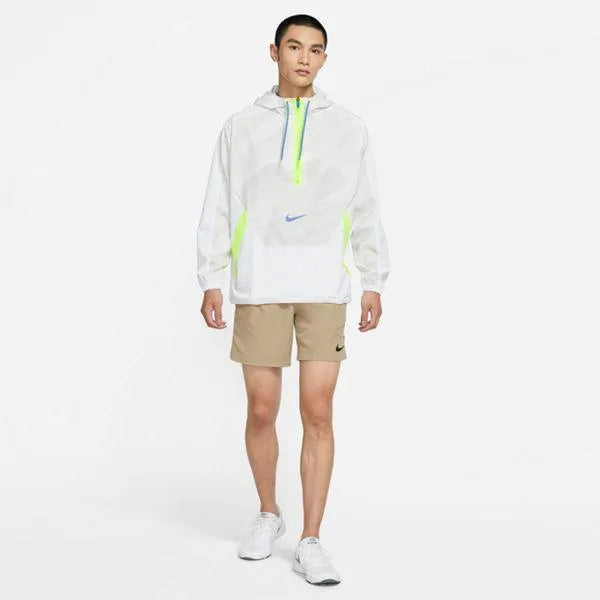 Nike_ Nike Dri-FIT Sport Clash Men\'s Woven 1/2-Zip Training Hoodie Pulóver